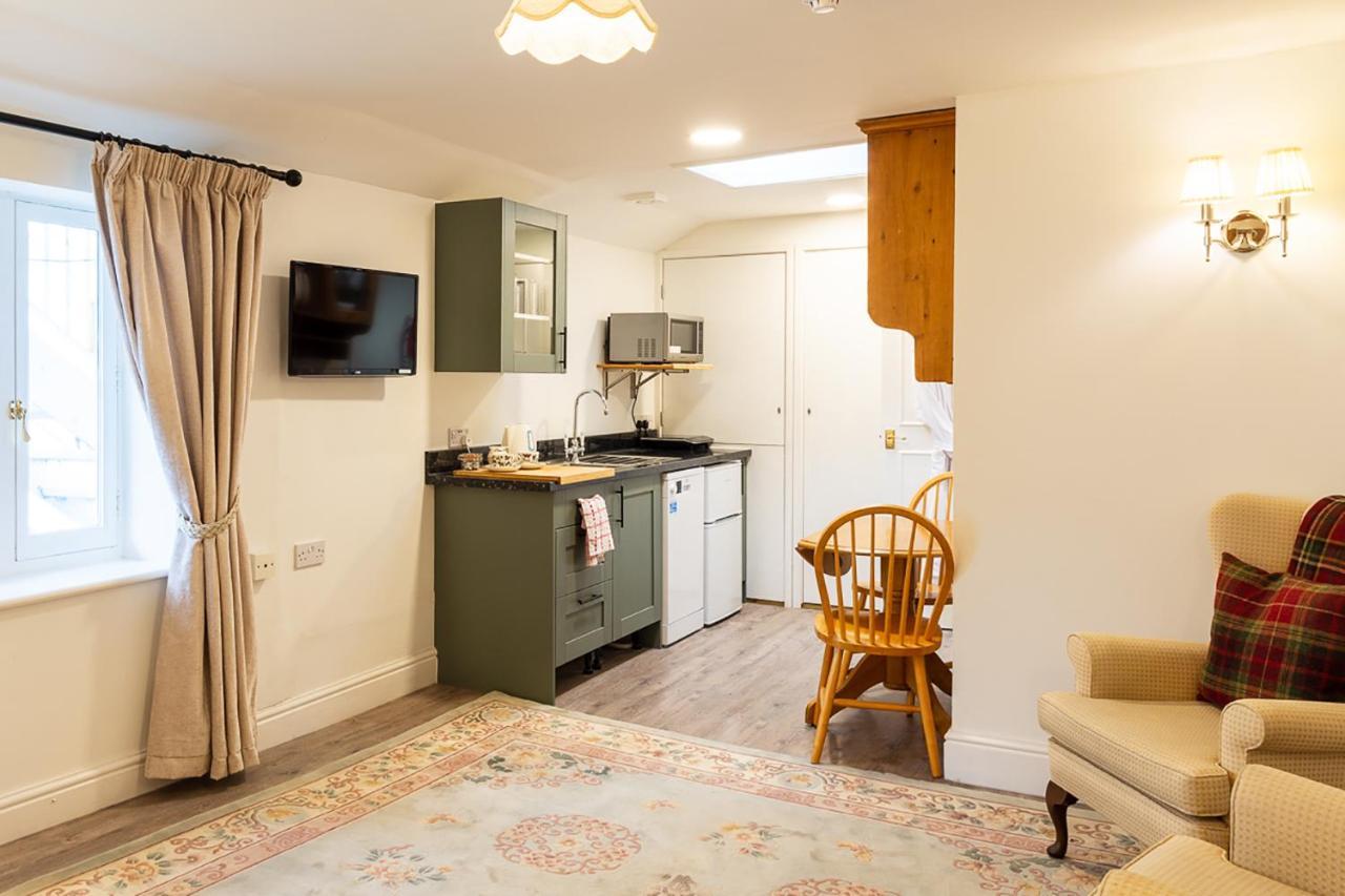 The Abbey Hotel & Apartments Bury St. Edmunds Esterno foto