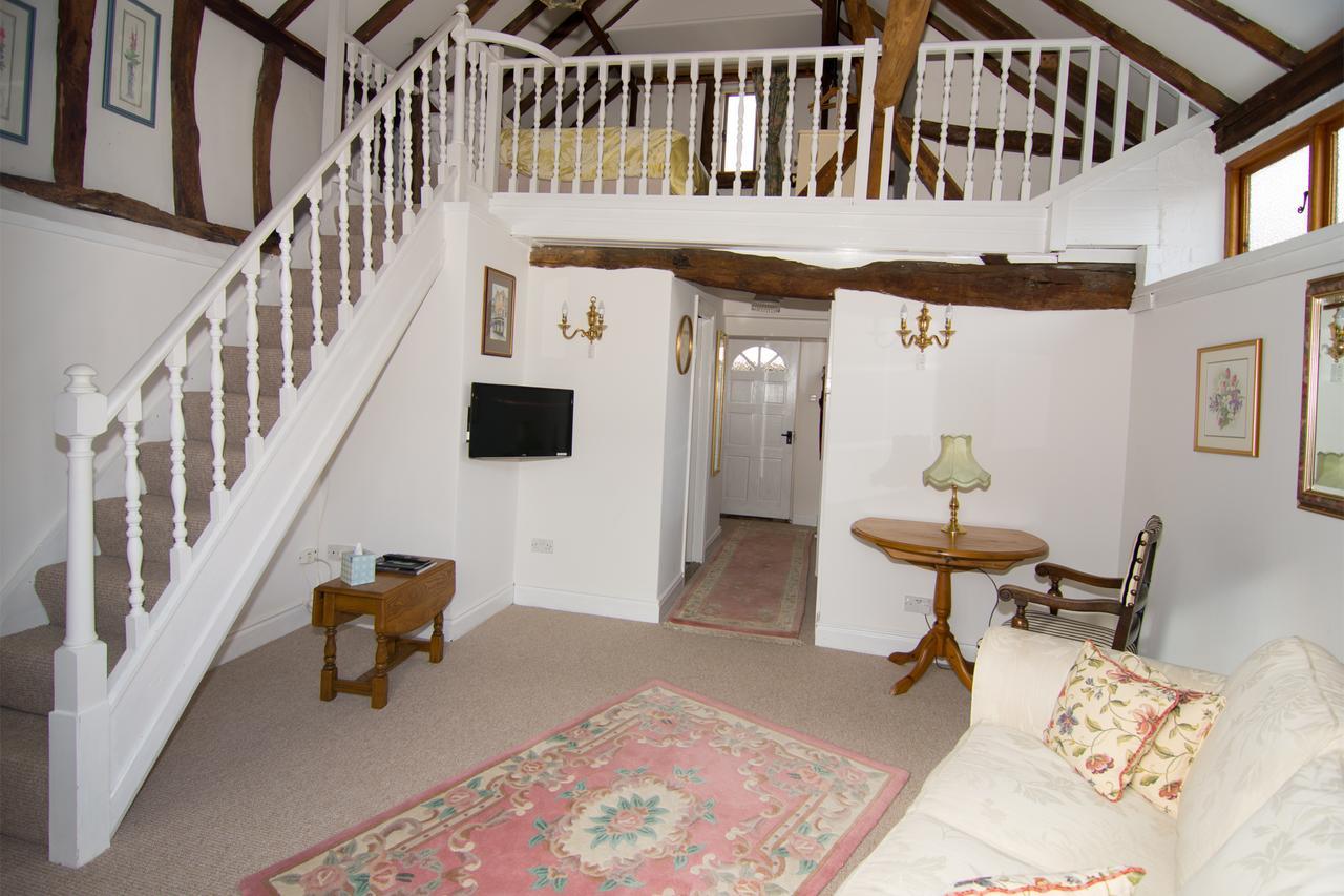 The Abbey Hotel & Apartments Bury St. Edmunds Esterno foto