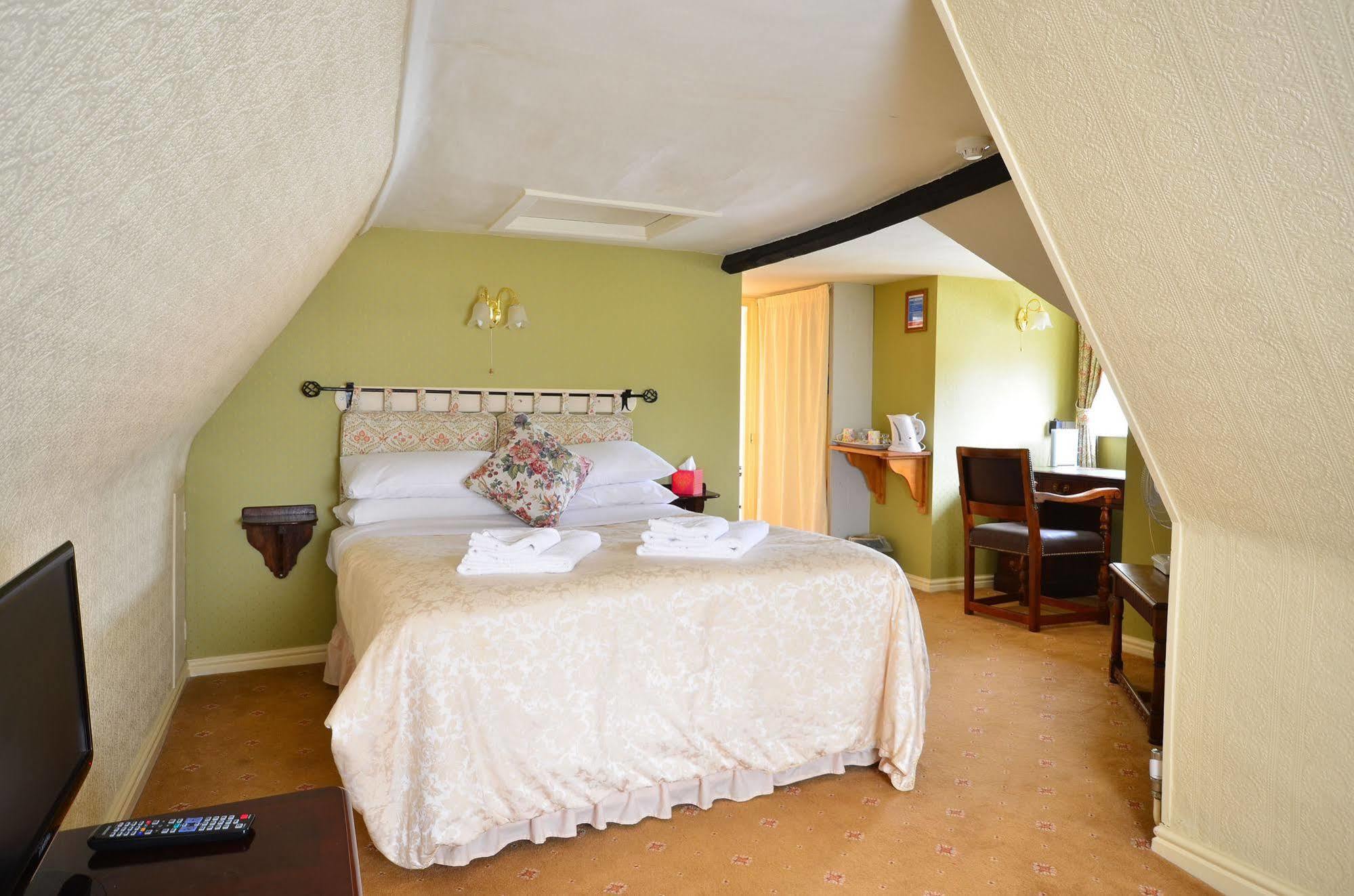 The Abbey Hotel & Apartments Bury St. Edmunds Esterno foto
