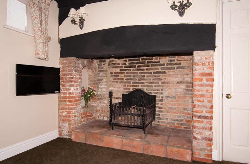 The Abbey Hotel & Apartments Bury St. Edmunds Esterno foto